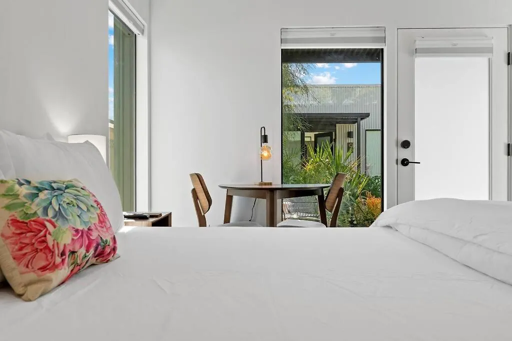 Modern 2-Bedroom Apartment - 80 Walkscore! Phoenix United States